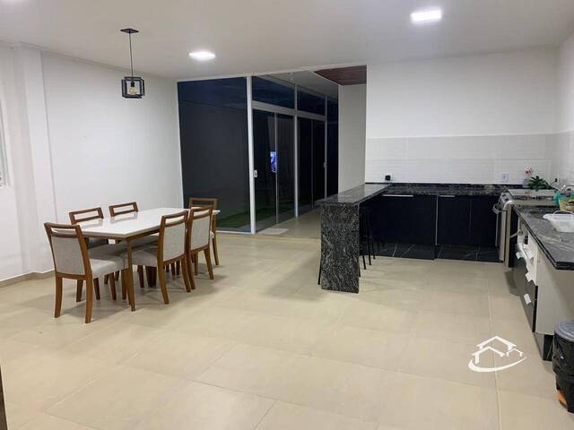 Casa para Venda em Lorena - 4