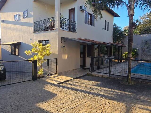 Casa para Venda em Cachoeira Paulista - 2
