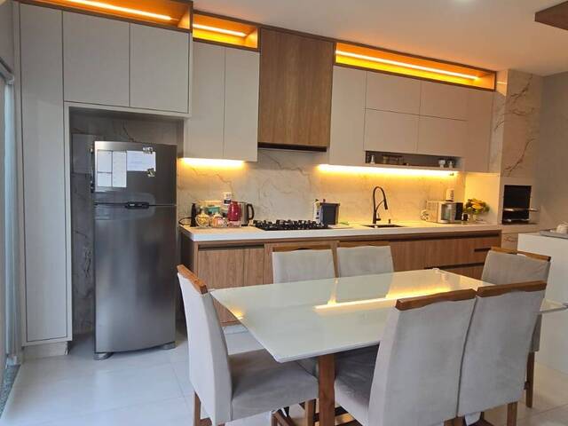 Casa para Venda em Lorena - 3