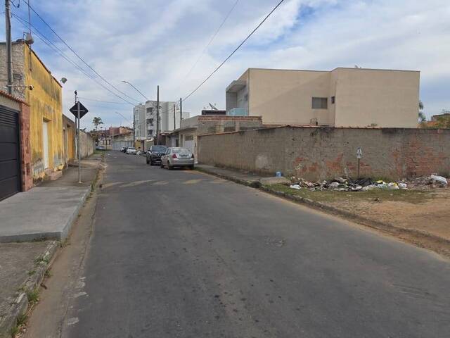 Terreno para Venda em Lorena - 2