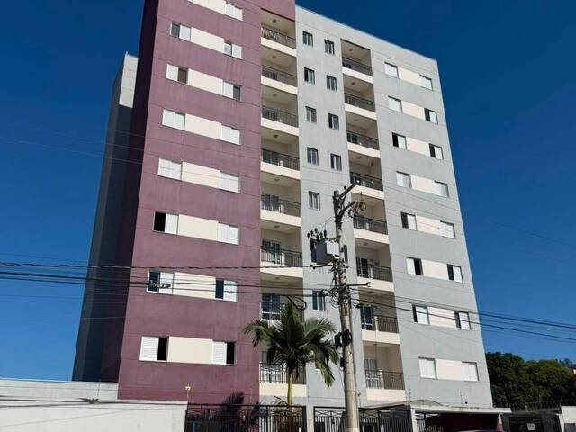 #2852 - Apartamento para Locação em Guaratinguetá - SP