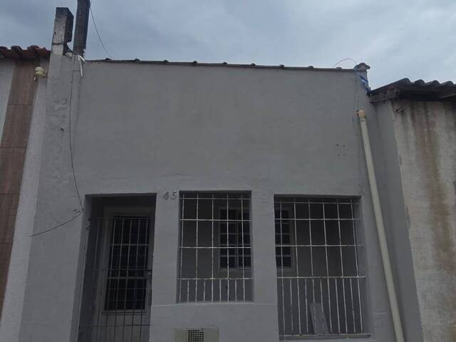 #2870 - Casa para Venda em Lorena - SP - 2