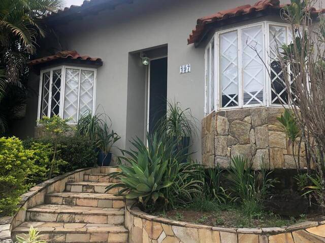 #2878 - Casa para Venda em Guaratinguetá - SP - 1